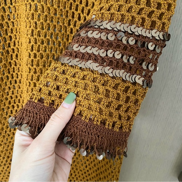 Zara mustard crochet knit bell sleeve sequin embellished kaftan dress - Picture 7 of 9